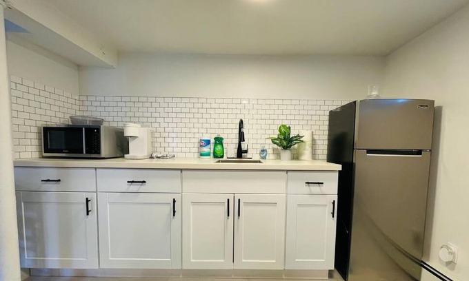 Queens Apartment | Cozy Studio Near JFK/LGA/UBS - Perfect for Your Stay