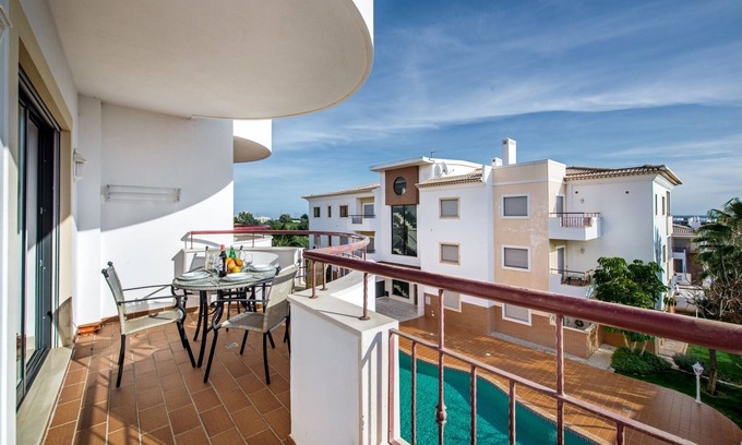 Telheiro Apartment | Relaxing 2-Bed Pool Escape in Albardeira, Lagos - Rated 9/10