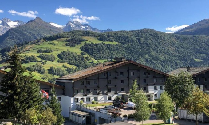 Acletta Apartment | Pet-Friendly Lake View Apt B 078 by Interhome - Rated 9.4