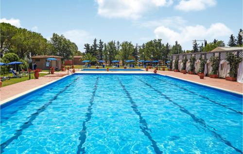 Principina Terra Apartment | Discover Apt B5: Family-Friendly Retreat with Pool Access