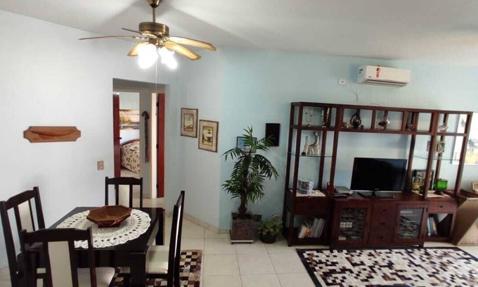 Jardim Vitoria Apartment | Beachside Escape: APT. COVE for 10 with Ocean View