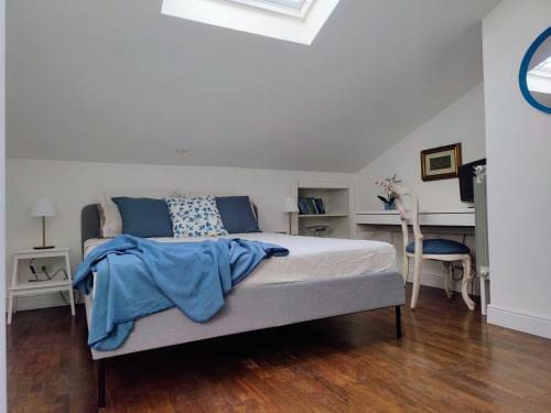 Zona LIII Tomba di Nerone Apartment | Pet-Friendly Getaway at Apt_glam_Rome with Breakfast Included