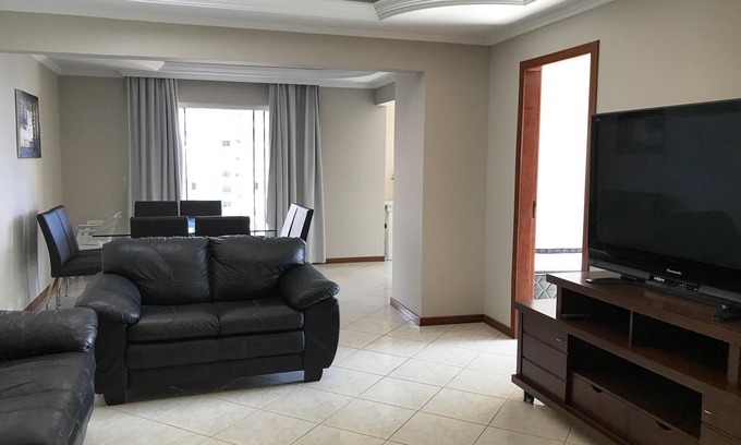 Itapema Apartment | Spacious 4-Bedroom Apt in Meia Praia, Steps from the Sea