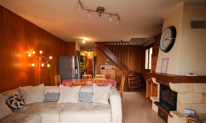 Saint-Pierre-dels-Forcats Ski Chalet | Apt Le Roc Blanc at the foot of the slopes