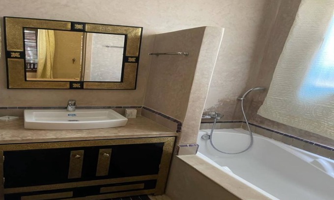 Tassoultante Apartment | Family-Friendly APT MARRAKECH with Pool Access
