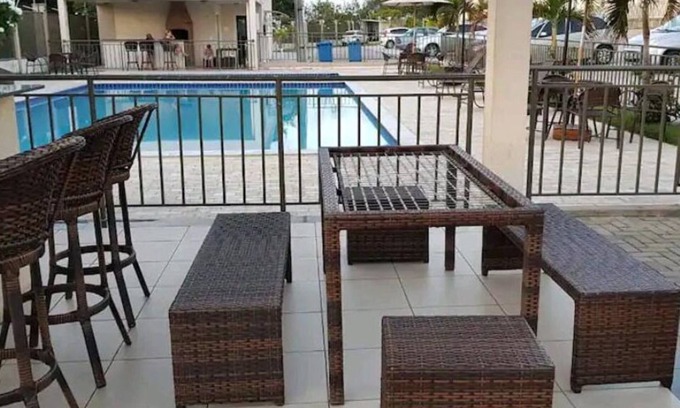 Portal do Sol Apartment | Relax at Apt park Jardim do Mar with Pool and Spa Access