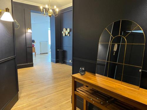 Moulins Apartment | Spacious Apartment in Moulins: Family-Friendly & Nearby Attractions