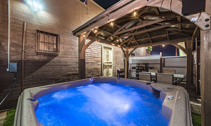 Tucson House | Perfect 2BR/2BA Home with Patio Near Airport, Rated 10/10
