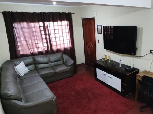 Regiao Urbana Homogenea IV Apartment | Comfortable Ground-Floor Apartment with Breakfast & Parking