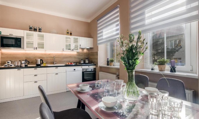 Liben Apartment | Bright Garden Apartment in Prague - Pet & Child Friendly