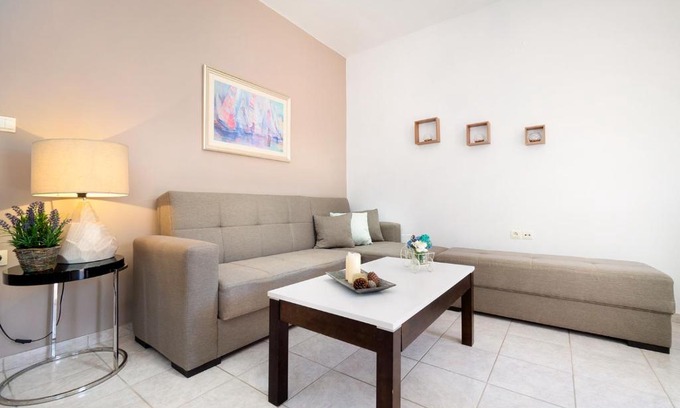 Vamvakopoulo Apartment | Child-Friendly Aptera Beach Apartment Rated 9.3/10