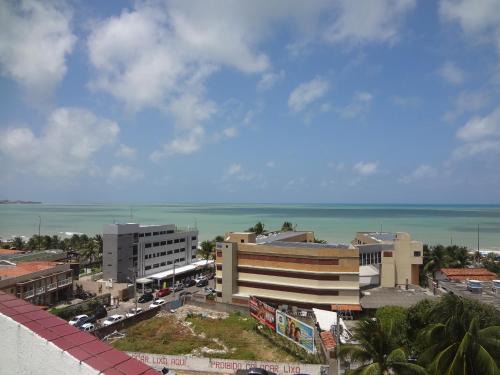 Bessa Apartment | Spacious 3-Bedroom Apartment with Ocean View & Pool