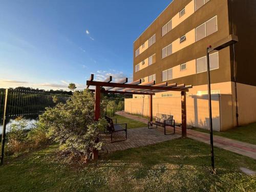 Campo Largo Apartment | Apto 2 quartos, prox Hospitais e shopping Outlet Campo Largo BR, possui lava e seca