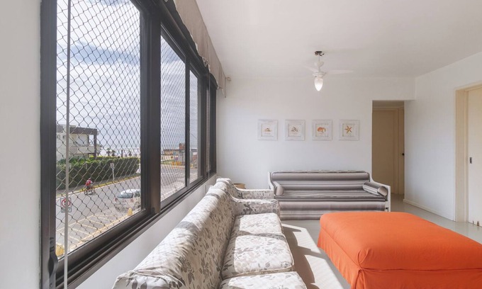 Xangri-La Apartment | Beachfront Apartment with WiFi Near Praia de Atlântida