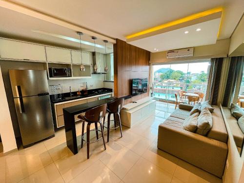Umuarama House | Premium Suite with Pool, Wi-Fi & Smart TV Awaits You