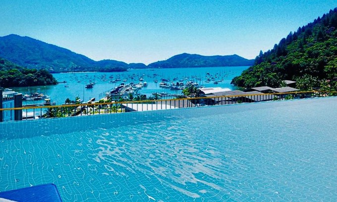 Lazaro Apartment | Elegant Oceanfront Apartment in Ubatuba - Rated 9.8/10