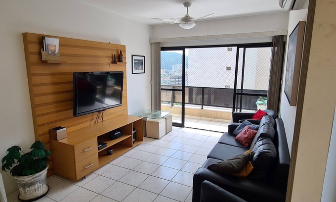 Pitangueiras Apartment | Spacious Oceanfront Retreat with Late Checkout & Spa Access