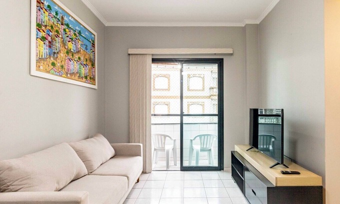 Vila Assuncao Apartment | Apto com excelente localização a 50m da praia