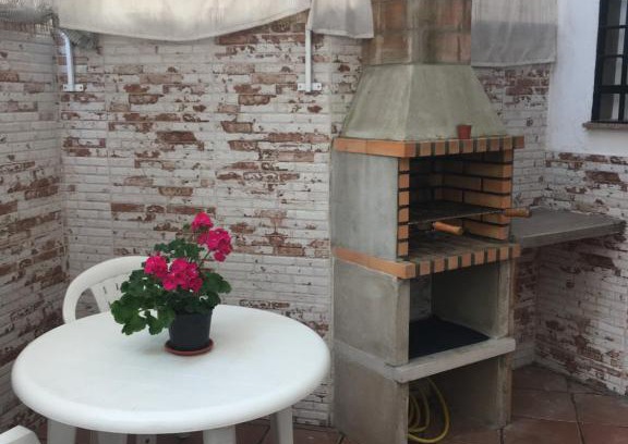 Distrito Noroeste Apartment | Cozy BBQ Apartment Los Picadores - Guest Rated 8.4/10