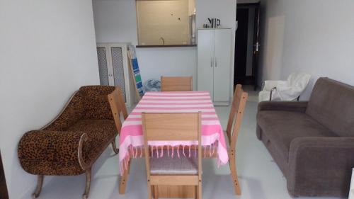Itauna Apartment | Oceanfront Getaway at Apto em frente a praia de Itauna