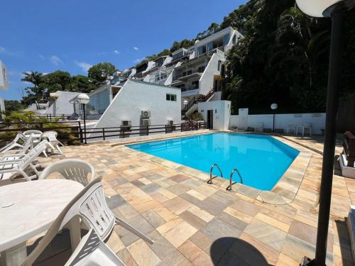 Pereque-Acu Apartment | Apto em Ubatuba - Frente para o mar com varanda