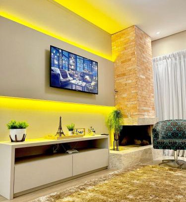 Carniel Apartment | Cozy Retreat with Pool, Hot Tub & Pet-Friendly Perks