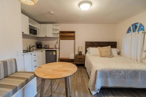 Comuna 2 Apartment | Exceptional Studio Apartment in Prado, Santa Marta