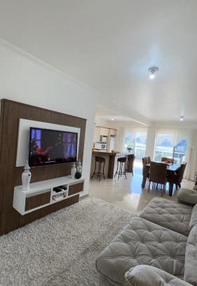 Piratuba Apartment | Elegant Apto Lírio do Vale Next to Thermal Park!