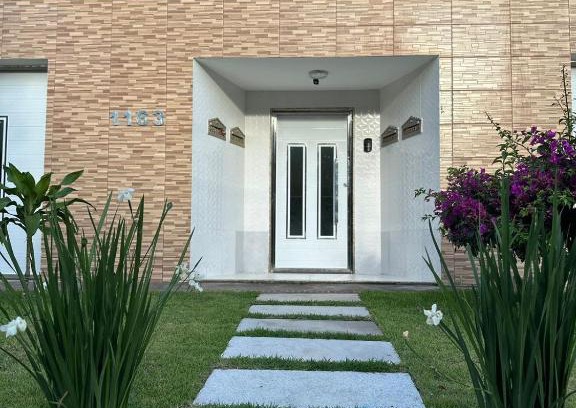 Mariricu Apartment | Top-Rated Oceanfront 3-Bedroom Apartment in Guriri