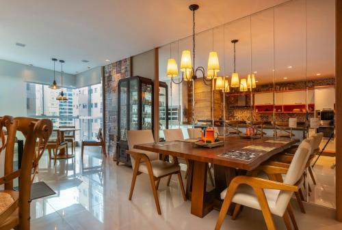 Castelo Branco Apartment | Apto moderno próximo a praia de Itapema PQ6542