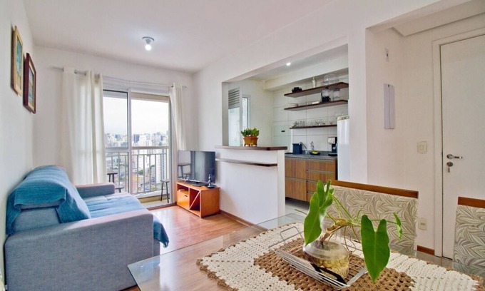 Se Apartment | Convenient Central Apartment with Wi-Fi in Liberdade/SP
