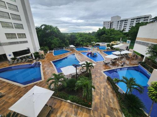 Pousada do Rio Quente Apartment | Scenic Retreat at Park Veredas with River Access & Pool