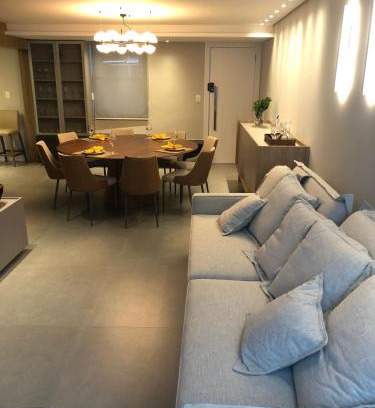 Centro Apartment | Oceanfront Apto Pé na Areia - Guest Rated 9.9/10