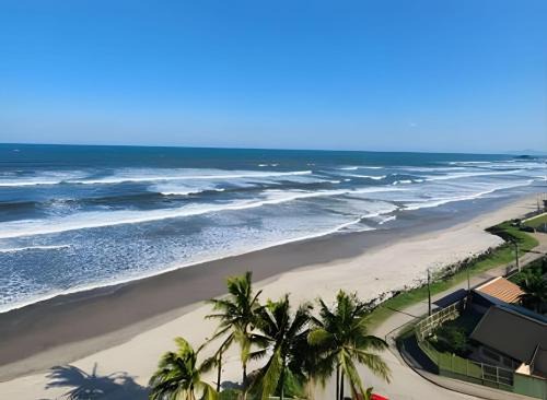 Centro Apartment | APTO PÉ na AREIA com Piscina - Centro Itanhaem