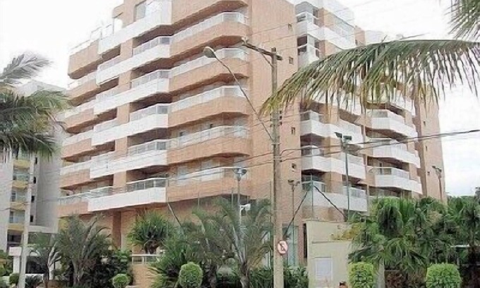 Riviera de Sao Lourenco Apartment | Beachside Oasis: Apto Riviera with Ocean View & Pool