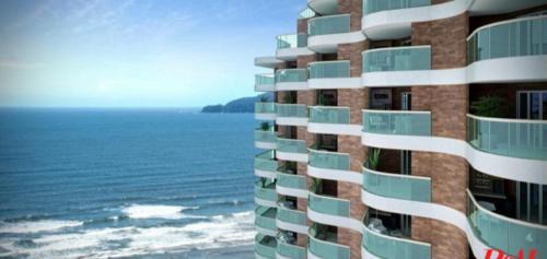 Pompeia Apartment | Stunning Oceanview Apartment with Pool and Family Amenities