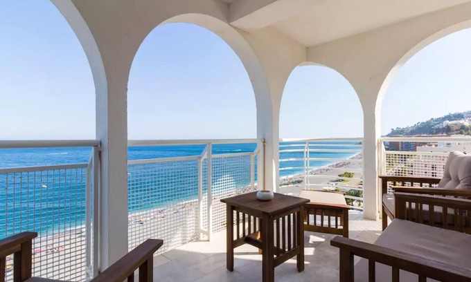 Velilla-Taramay Apartment | Coastal Retreat: Apto. Velilla with Pool & Spa Amenities