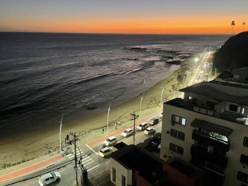 Rio Vermelho Apartment | Oceanfront Casa da Geo Ondina with Pool and Family Amenities