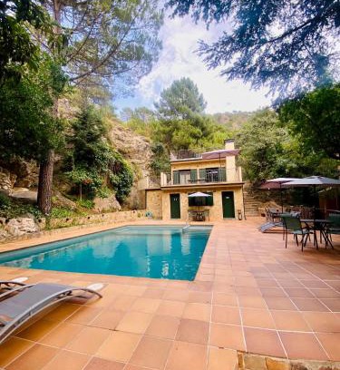 La Iruela Apartment | Pet-Friendly Aptos El Manantial Burunchel with Ocean Views