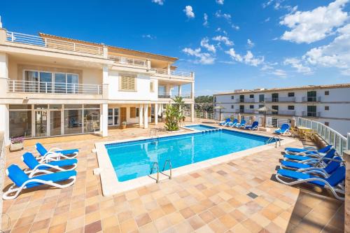 Cala Figuera Apartment | Discover Aptos Villa Sirena: Family-Friendly with Pool