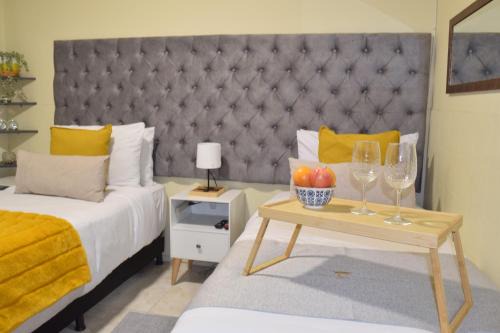 Tunjuelito Apartment | New Apartaestudio in Tunal - Family-Friendly Getaway