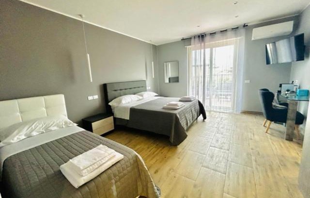 Milazzo Bed & Breakfast | Pet-Friendly Aqua B&B with Top Amenities and Perfect Rating