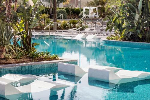 Malgrat de Mar Hotel | Elegant AQUA Hotel Silhouette & Spa - Adults Only Retreat