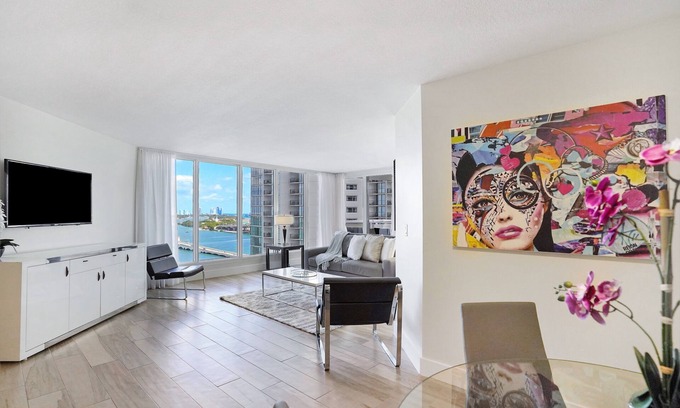 Downtown Miami Condo | Experience Aqua Marina: Water Views & City Skyline Bliss
