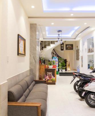 District 6 Hotel | Pet-Friendly Aqua Nhu Huynh Hotel with Breakfast Included