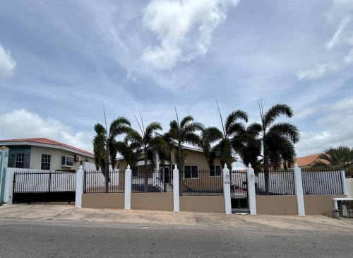 Sunset Heights House | Delightful Aqua Villa with Pool and Breakfast Included