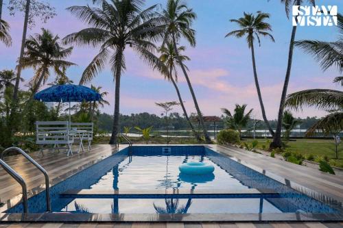 Kumbalam Villa | Tranquil Aqua Vista Riverview with Private Pool & More