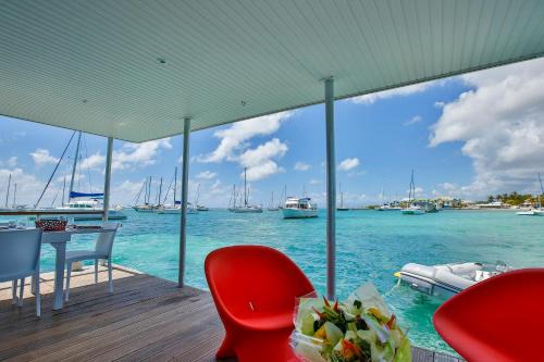Le Marin Cabin | Oceanfront Aqualodge Martinique - Guest Rated 9.2/10