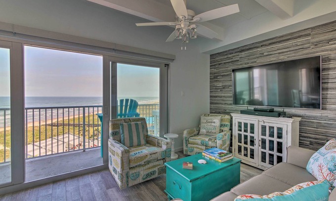 South Padre Island Condo | Experience Aquarius with Ocean View Balconies & Spa Access