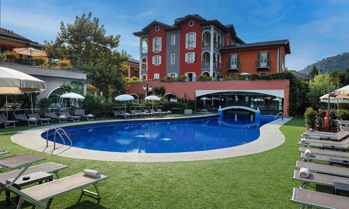 Cannobio Hotel | Oceanfront Aquazzurra Resort & Aparthotel - 4-Star Escape